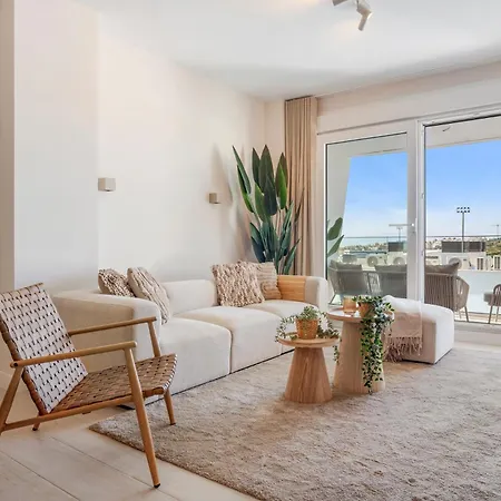Apartmán Atica Breeze *